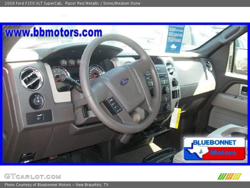Razor Red Metallic / Stone/Medium Stone 2009 Ford F150 XLT SuperCab