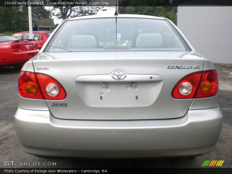 Lunar Mist Silver Metallic / Light Gray 2004 Toyota Corolla LE