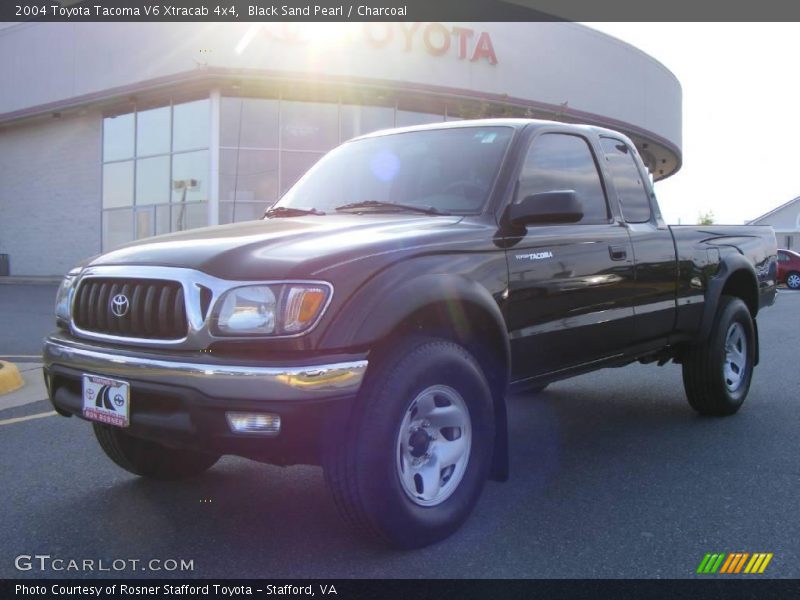 Black Sand Pearl / Charcoal 2004 Toyota Tacoma V6 Xtracab 4x4