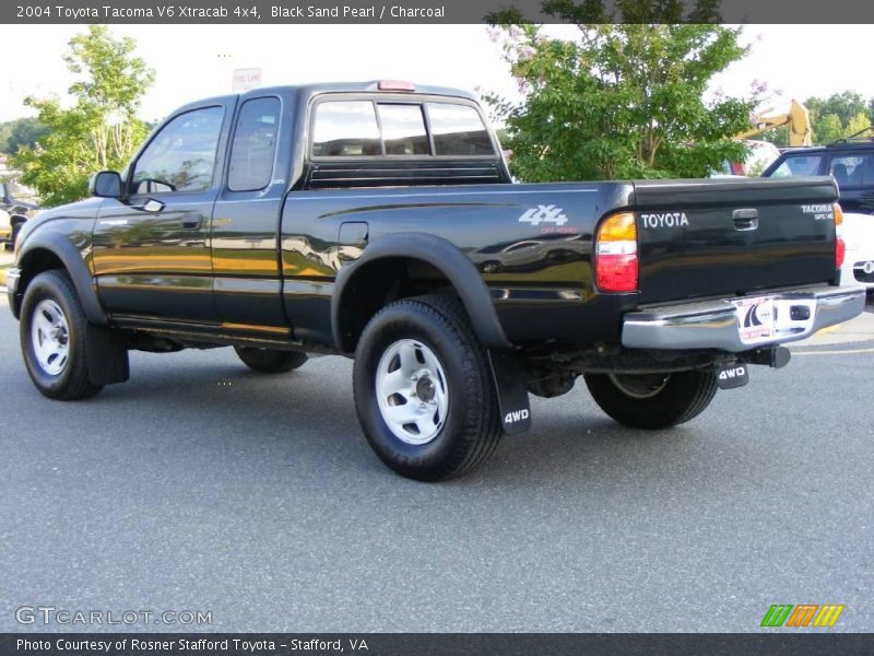 Black Sand Pearl / Charcoal 2004 Toyota Tacoma V6 Xtracab 4x4