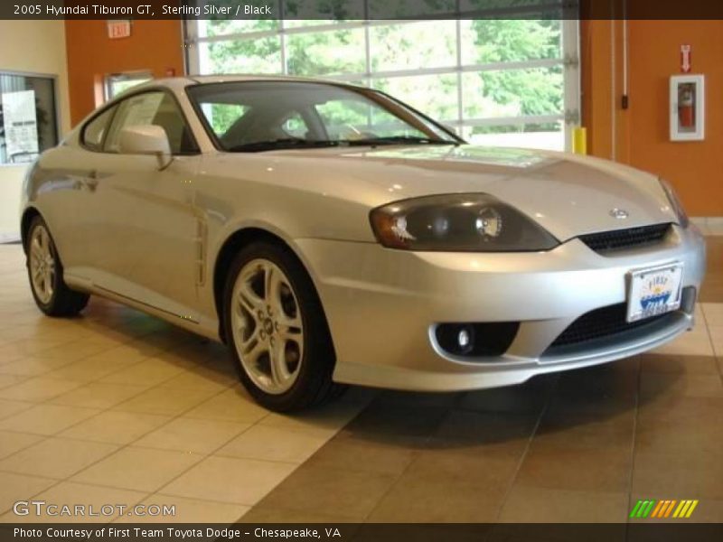 Sterling Silver / Black 2005 Hyundai Tiburon GT