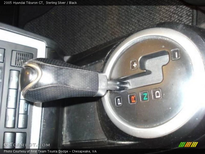 Sterling Silver / Black 2005 Hyundai Tiburon GT