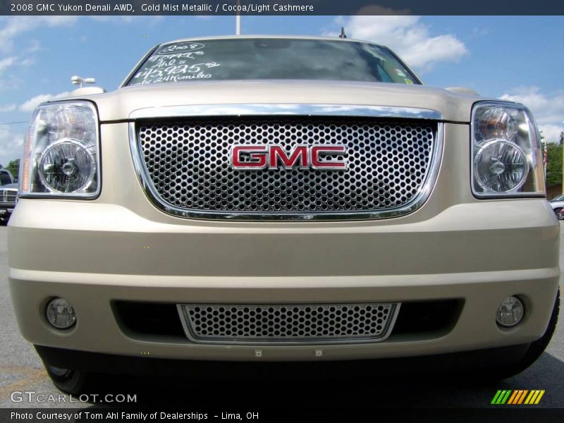 Gold Mist Metallic / Cocoa/Light Cashmere 2008 GMC Yukon Denali AWD