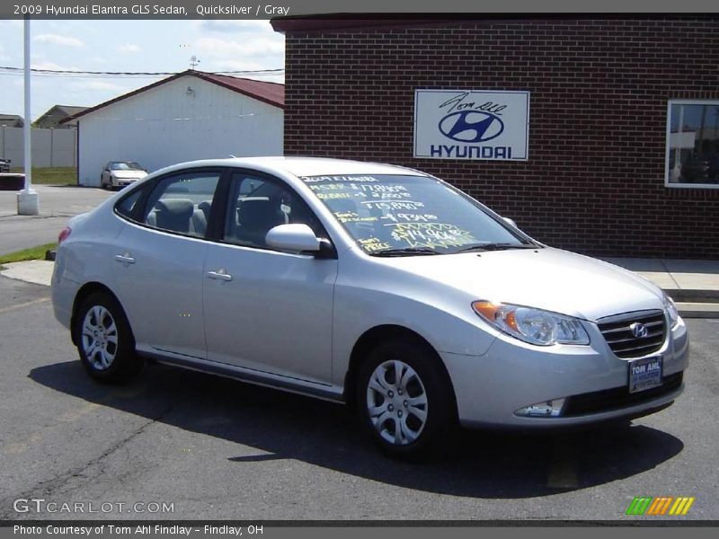 Quicksilver / Gray 2009 Hyundai Elantra GLS Sedan