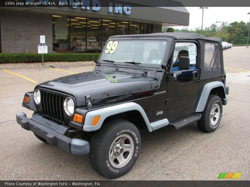 Black / Agate 1999 Jeep Wrangler SE 4x4