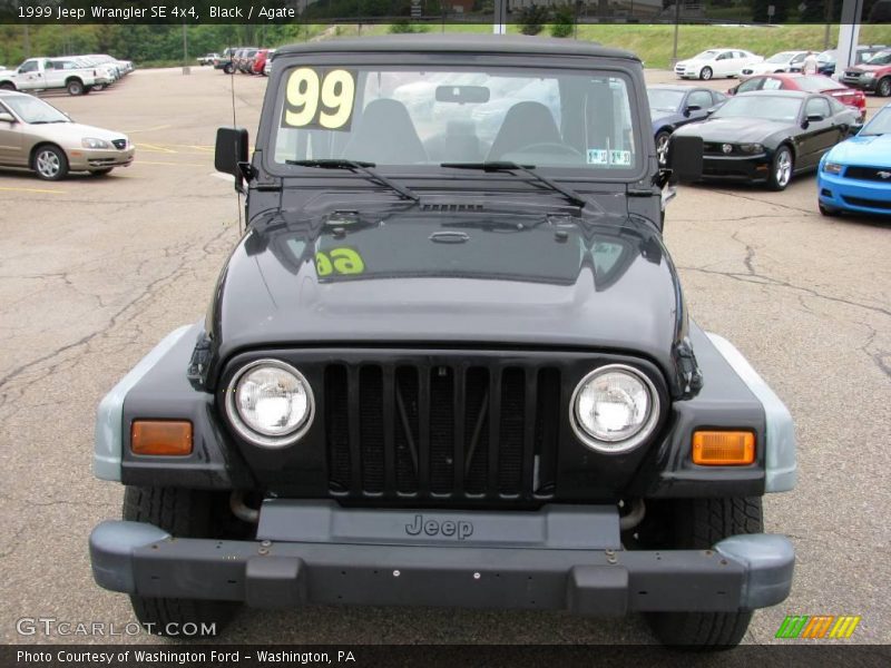 Black / Agate 1999 Jeep Wrangler SE 4x4