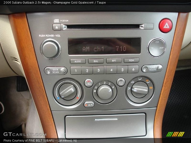 Champagne Gold Opalescent / Taupe 2006 Subaru Outback 2.5i Wagon