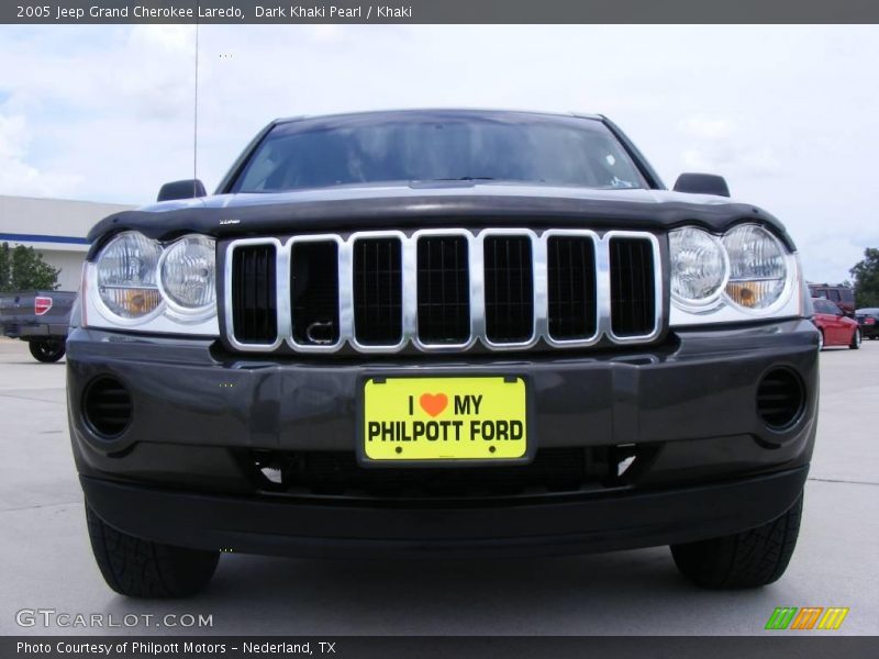 Dark Khaki Pearl / Khaki 2005 Jeep Grand Cherokee Laredo