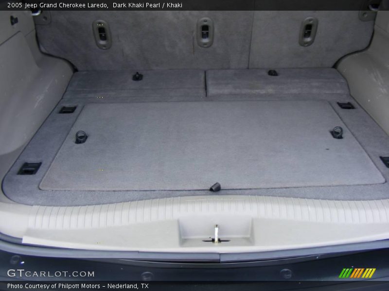 Dark Khaki Pearl / Khaki 2005 Jeep Grand Cherokee Laredo