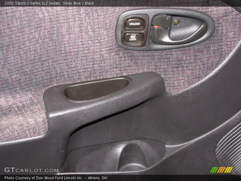 Silver Blue / Black 2002 Saturn S Series SL2 Sedan
