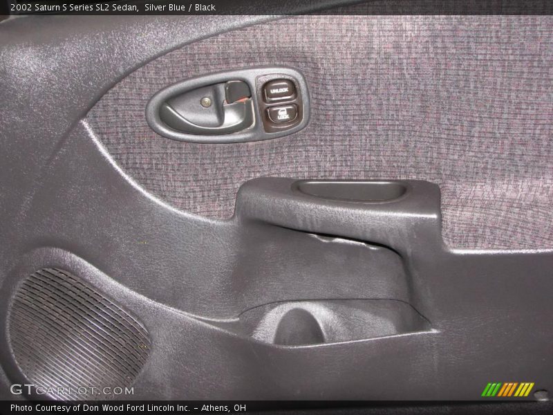 Silver Blue / Black 2002 Saturn S Series SL2 Sedan