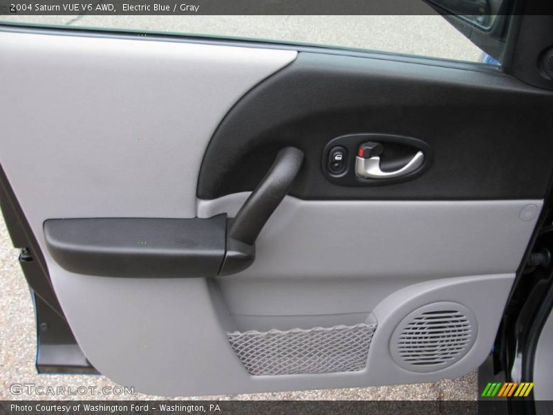 Electric Blue / Gray 2004 Saturn VUE V6 AWD