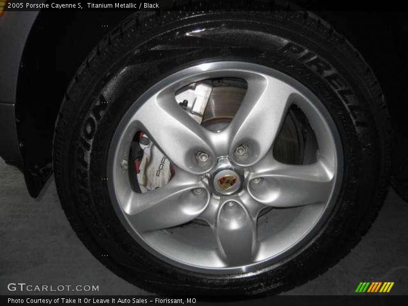 Titanium Metallic / Black 2005 Porsche Cayenne S