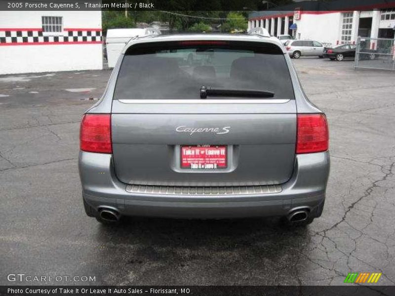 Titanium Metallic / Black 2005 Porsche Cayenne S