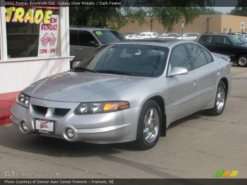 Galaxy Silver Metallic / Dark Pewter 2002 Pontiac Bonneville SLE