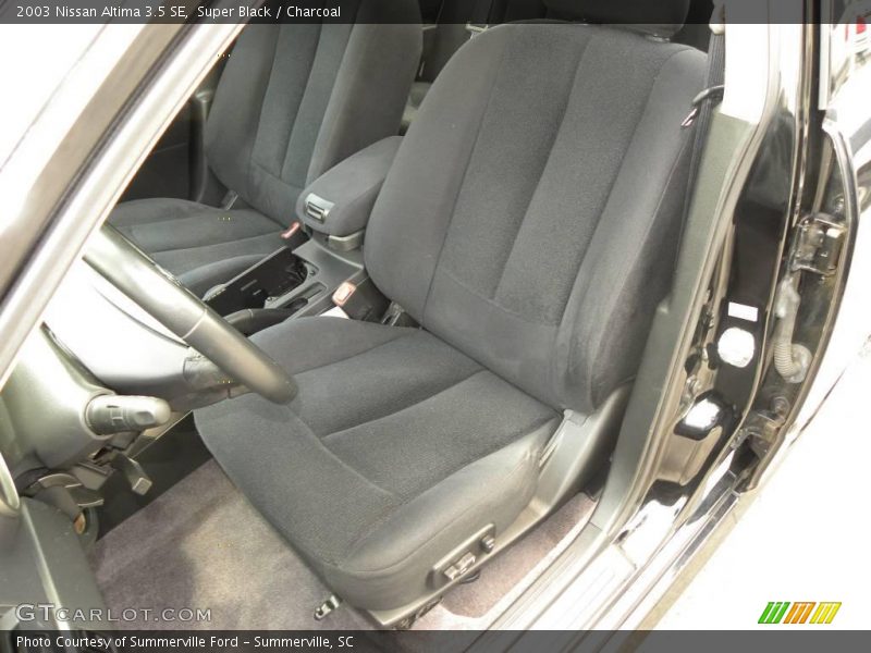 Super Black / Charcoal 2003 Nissan Altima 3.5 SE