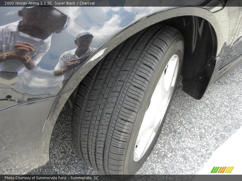 Super Black / Charcoal 2003 Nissan Altima 3.5 SE