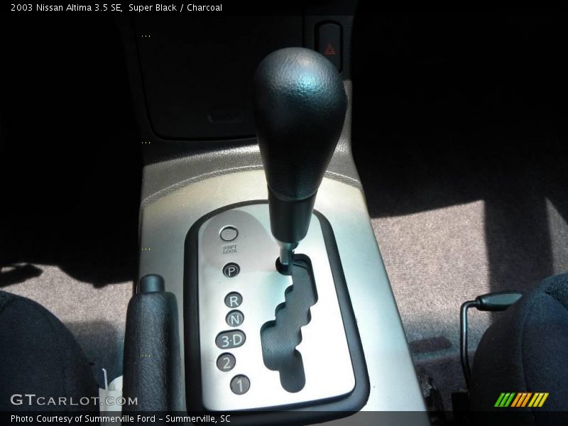 Super Black / Charcoal 2003 Nissan Altima 3.5 SE