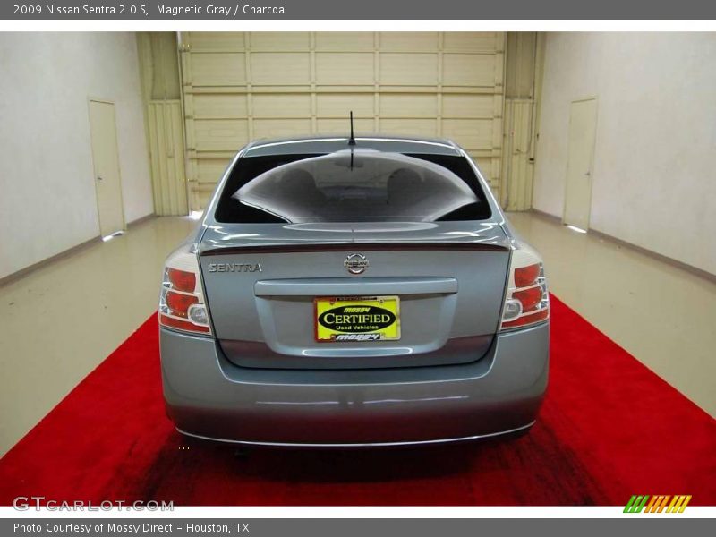 Magnetic Gray / Charcoal 2009 Nissan Sentra 2.0 S