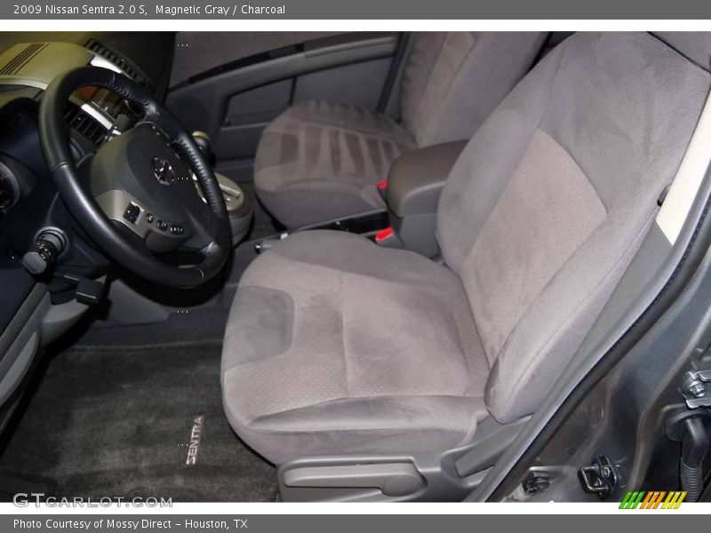 Magnetic Gray / Charcoal 2009 Nissan Sentra 2.0 S