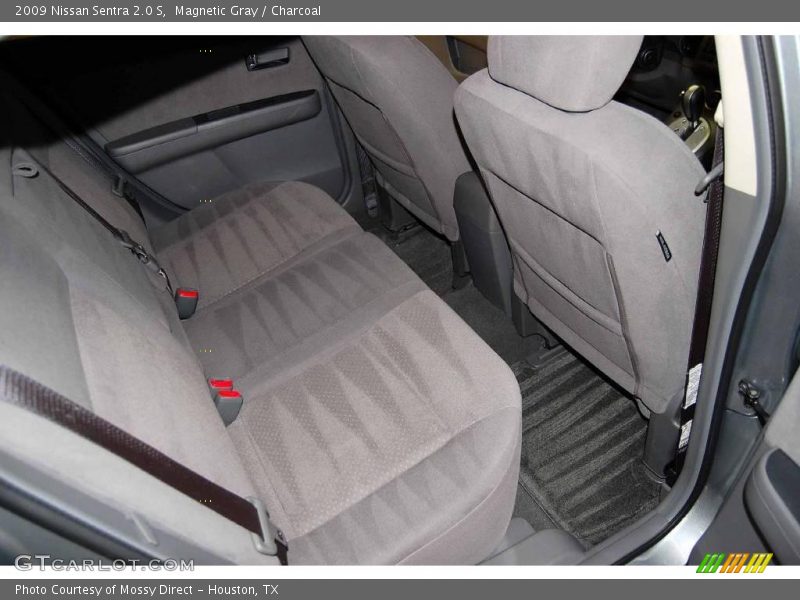 Magnetic Gray / Charcoal 2009 Nissan Sentra 2.0 S
