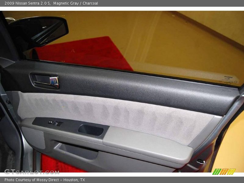 Magnetic Gray / Charcoal 2009 Nissan Sentra 2.0 S