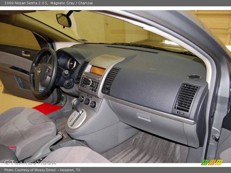 Magnetic Gray / Charcoal 2009 Nissan Sentra 2.0 S