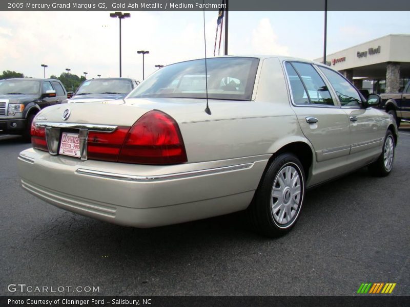 Gold Ash Metallic / Medium Parchment 2005 Mercury Grand Marquis GS