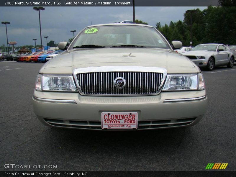 Gold Ash Metallic / Medium Parchment 2005 Mercury Grand Marquis GS