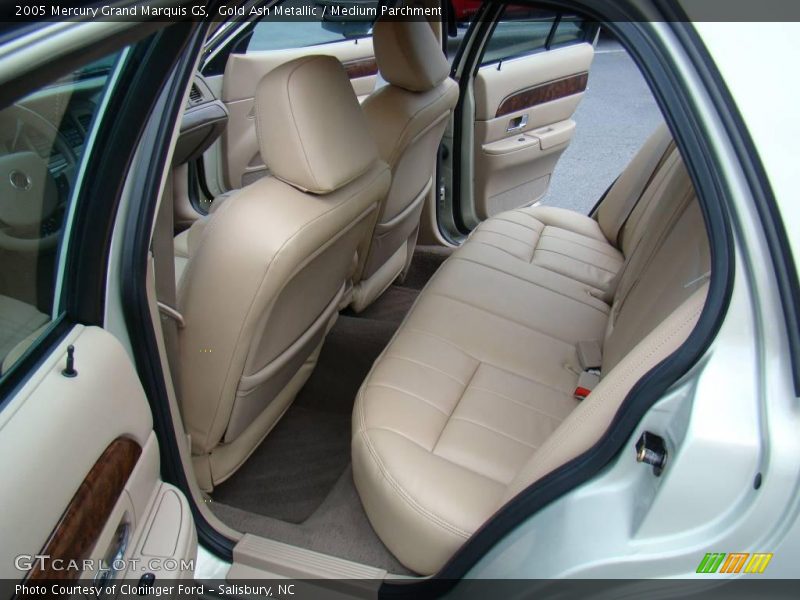 Gold Ash Metallic / Medium Parchment 2005 Mercury Grand Marquis GS