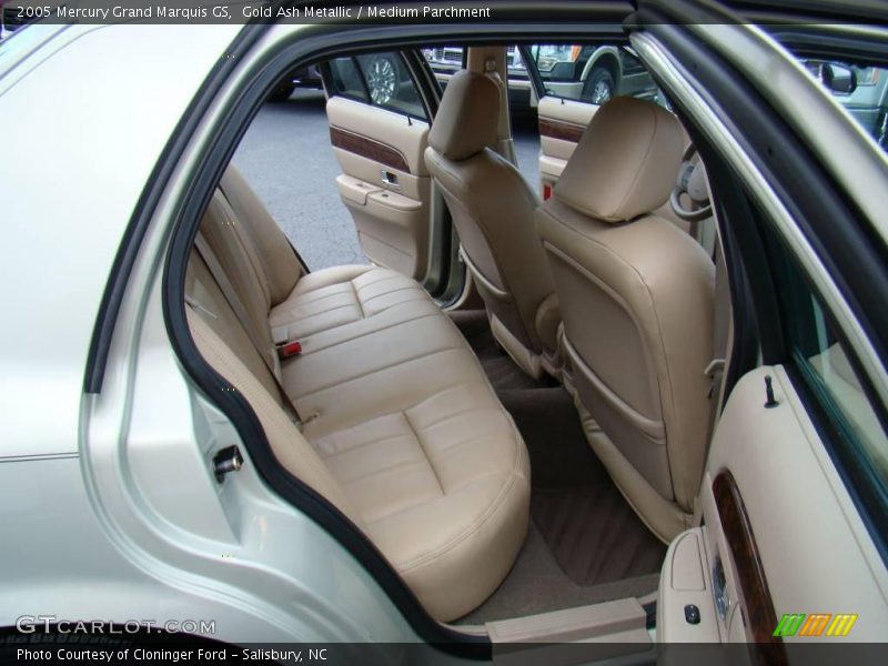 Gold Ash Metallic / Medium Parchment 2005 Mercury Grand Marquis GS