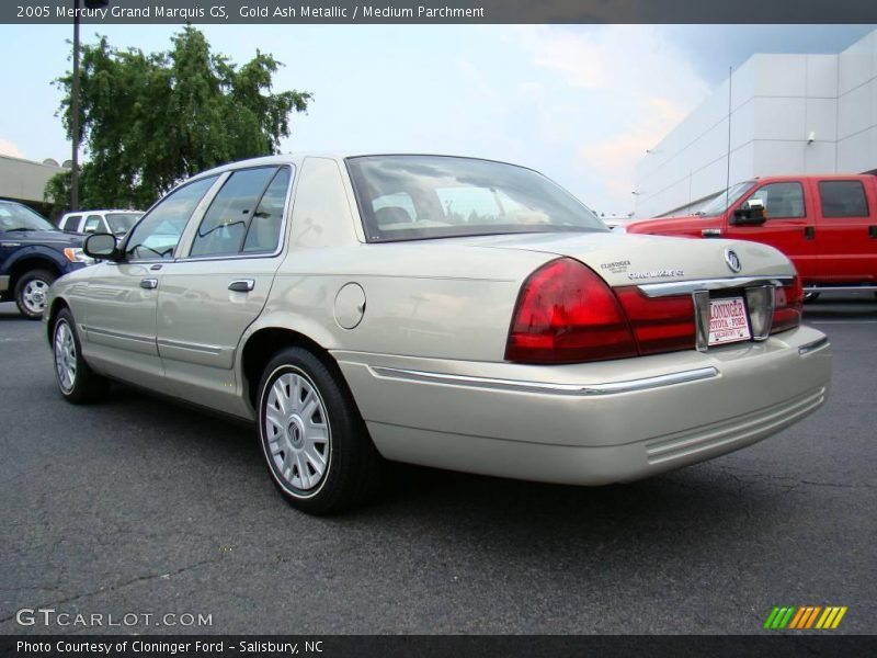 Gold Ash Metallic / Medium Parchment 2005 Mercury Grand Marquis GS