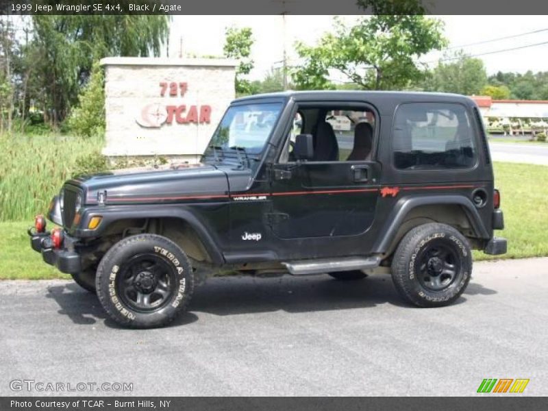Black / Agate 1999 Jeep Wrangler SE 4x4