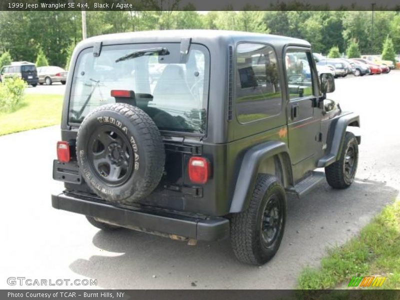 Black / Agate 1999 Jeep Wrangler SE 4x4