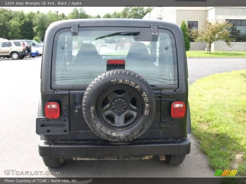 Black / Agate 1999 Jeep Wrangler SE 4x4