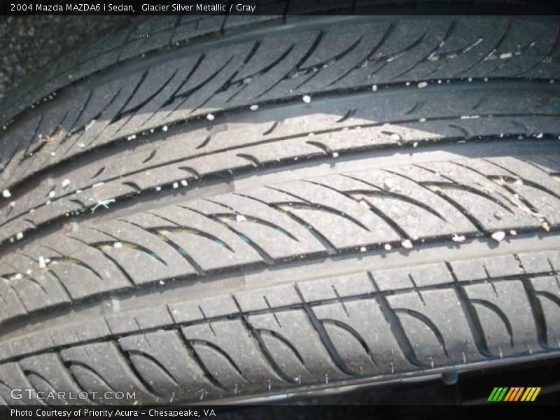 Glacier Silver Metallic / Gray 2004 Mazda MAZDA6 i Sedan