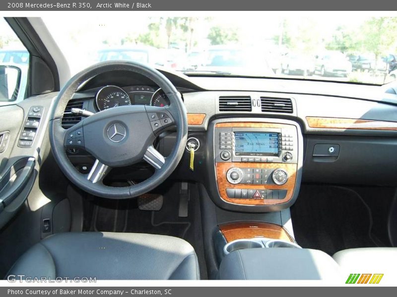 Arctic White / Black 2008 Mercedes-Benz R 350