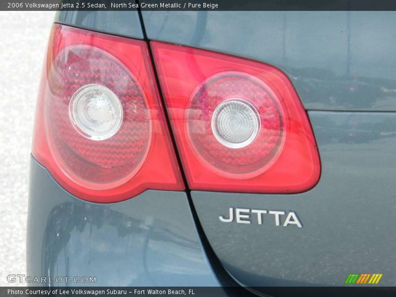 North Sea Green Metallic / Pure Beige 2006 Volkswagen Jetta 2.5 Sedan