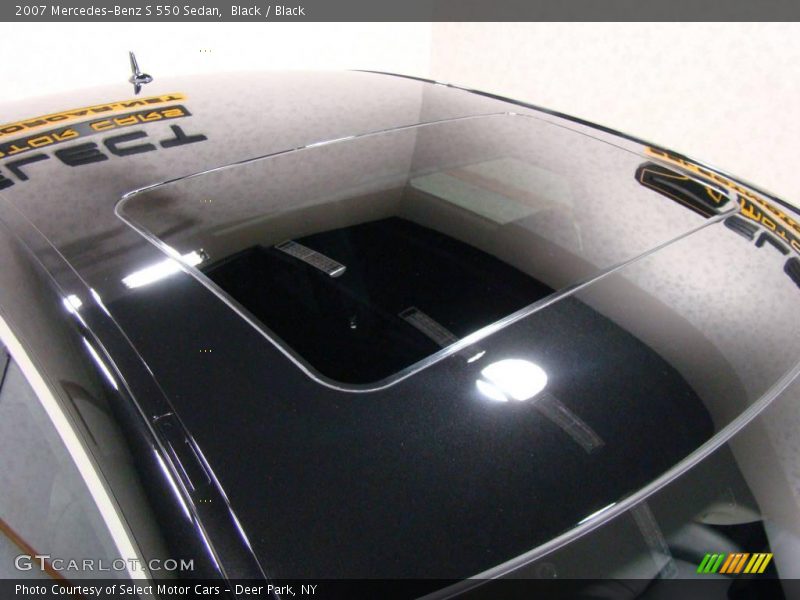 Black / Black 2007 Mercedes-Benz S 550 Sedan