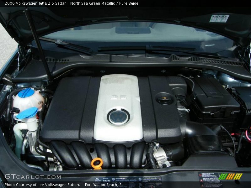 North Sea Green Metallic / Pure Beige 2006 Volkswagen Jetta 2.5 Sedan
