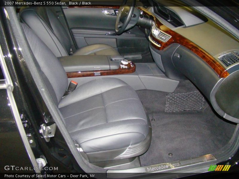 Black / Black 2007 Mercedes-Benz S 550 Sedan
