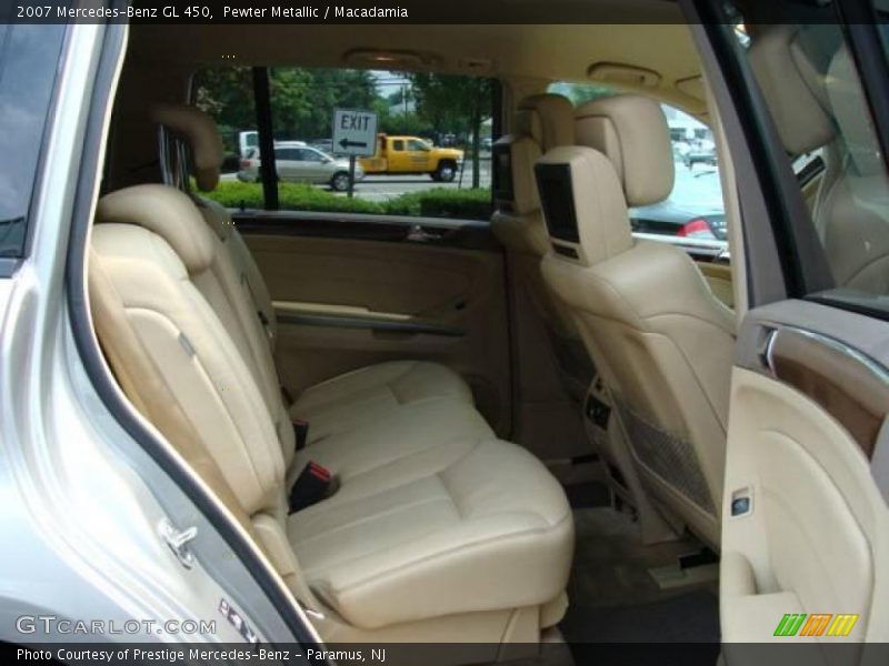 Pewter Metallic / Macadamia 2007 Mercedes-Benz GL 450