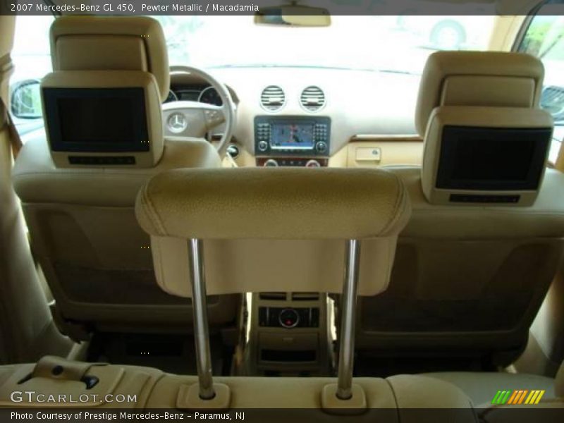 Pewter Metallic / Macadamia 2007 Mercedes-Benz GL 450