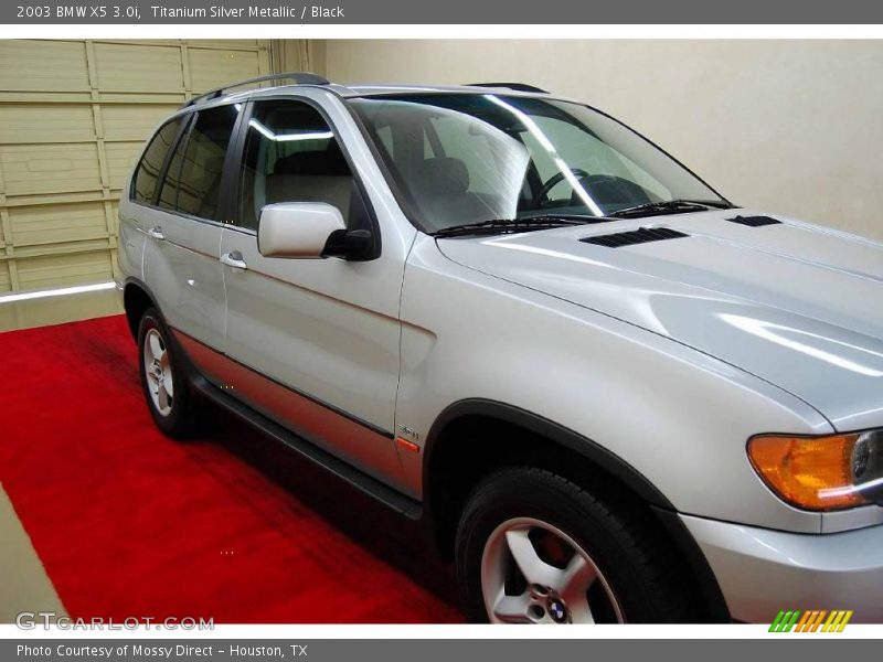 Titanium Silver Metallic / Black 2003 BMW X5 3.0i