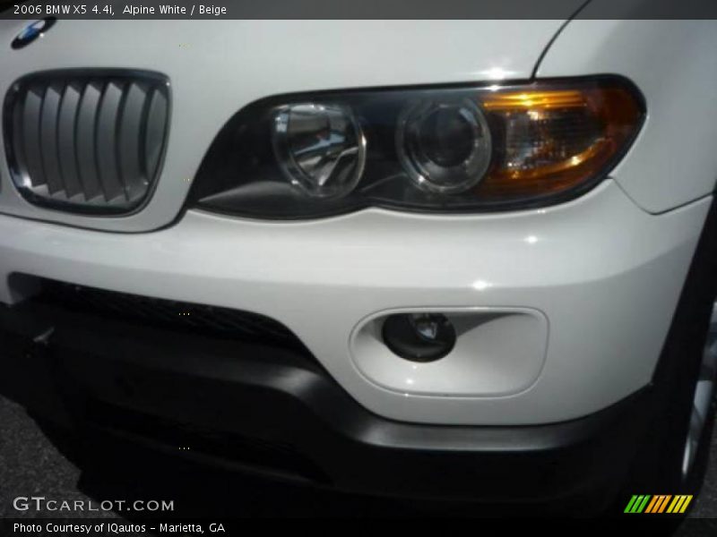 Alpine White / Beige 2006 BMW X5 4.4i