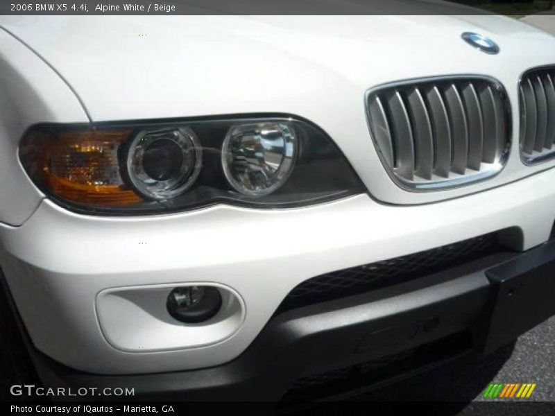 Alpine White / Beige 2006 BMW X5 4.4i