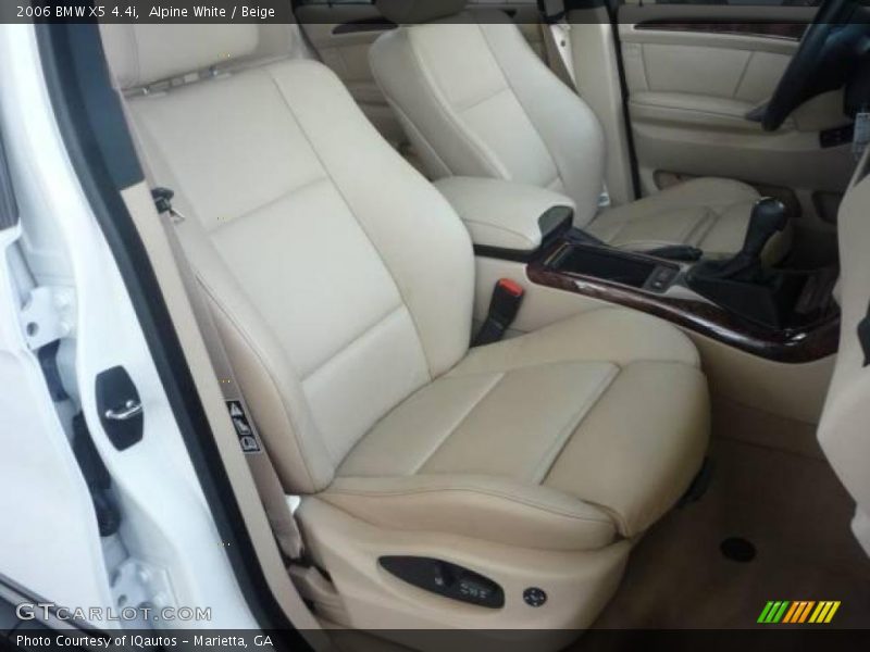 Alpine White / Beige 2006 BMW X5 4.4i