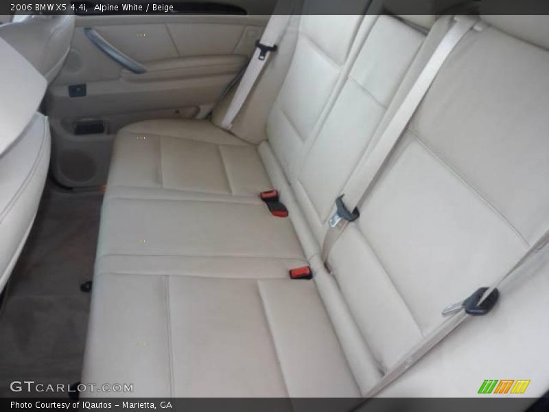 Alpine White / Beige 2006 BMW X5 4.4i