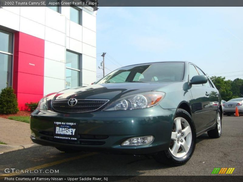 Aspen Green Pearl / Taupe 2002 Toyota Camry SE