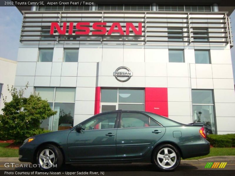 Aspen Green Pearl / Taupe 2002 Toyota Camry SE
